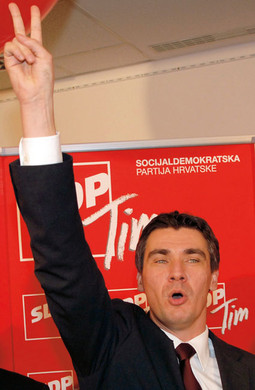 U borbi za potpunu kontrolu - Zoran Milanović želi u cijelosti podvrgnuti stranku svojoj kontroli, ali nenadani oponenti Kovačević i Vidović mogli bi mu pomrsiti račune