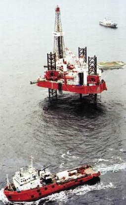 Prema pisanju bugarskog tiska počeli su neslužbeni pregovori za izgradnju naftovoda Bourgas-Alexandropoulos između ruskog naftnog diva LukOila i grčkog Hellenic Petroleuma, kako i za novu podjelu učešća u tom projektu.