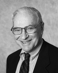 Kenneth Arrow (Wikipedia)