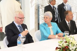 Predjsednik Ivo Josipović i premijerka Jadranka Kosor u Sinju (Foto: Ivo Cagalj/PIXSELL)