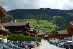 ALPBACH, pitoreskno austrijsko selo u kojem se od 1945. održava politički forum