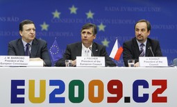 Češki premijer Jan Fischer i predsjednik Europske komisije Jose Manuel Barrosso