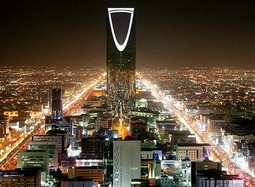 RIJAD Bogata prijestolnica
Saudijske Arabije: zemlja
je važna zbog velikih zaliha
nafte i Meke i Medine,
muslimanskih svetih mjesta