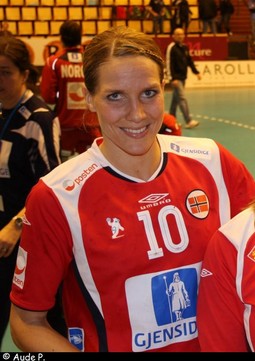 Gro Hammerseng (Wikipedia)