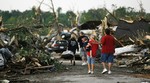 Video: Tornado u Missouriju odnio 89 života, tisuće ostale bez krova nad