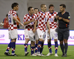 Hrvatska reprezentacija ravnopravno će igrati u Splitu i Zagrebu