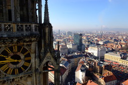 Obnova južnog tornja zagrebačke katedrale Marijina Uznesenja trebala bi početi početkom 2010.