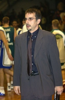 Denis Pleslić dugogodišnji je pomoćnik bivšeg glavnog trenera Zadra Aleksandra Petrovića