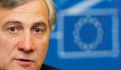 Europski povjerenik za promet Antonio Tajani optužio je Slovence za diskriminaciju stranih državljana