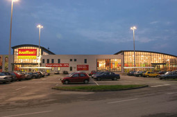 Baumaxov prodajni centar u Osijeku