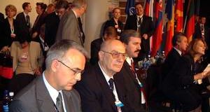 Ministar Jozo Radoš na sastanku u Rigi