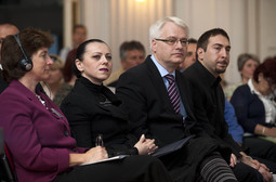 Mirela Holy i Ivo Josipović (Foto: Daniel Kasap/PIXSELL)