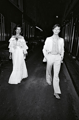 ZAJEDNIČKA FOTOGRAFIJA Biance Jagger, supruge Micka Jaggera i Davida Bowieja, za koje se pričalo da su ljubavnici