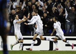 Slavlje igrača Tottenhama (Foto: Reuters)