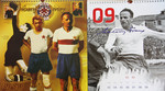 Sporni Hajdukov kalendar za 2012. (desno) nema zvijezdu petokraku na prsima igrača. Usporedba s prošlogodišnjim kalendarom (lijevo) (Foto: Ivana Ivanović/PIXSELL)
