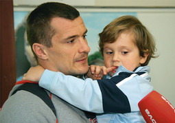 Mirko Filipović sa sinom Ivanom