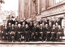 Sudionici konferencije
o kvantnoj mehanici
održane 1927. godine
