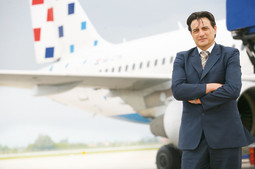 Direktor Zračne luke Zagreb Boško Matković kaže kako se cijeli projekt zasniva na pozicioniranju Zagreba kao destinacije dovođenjem novih letova, a novi terminal služit će kao alat za realizaciju tog cilja
