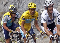 Alberto Contador (u žutoj maijci)