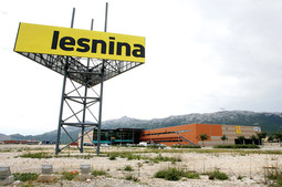 NALETILIĆEVA TVRTKA INERO sagradila je poslovni centar Lesnine u poduzetničkoj zoni Dugopolje