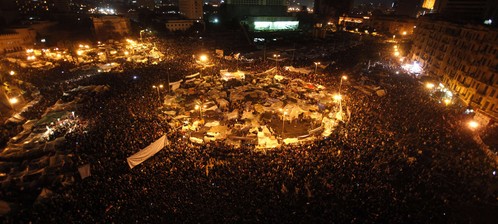 Oko milijun ljudi na središnjem kairskom trgu Tahriru iščekuje obraćanje predsjednika Hosnija Mubaraka (Foto: Reuters)