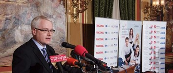POKRETAČ NAPRETKA
Predsjednik RH dr. Ivo
Josipović podržava Top
stipendiju kao i njegov
prethodnik Stjepan Mesić jer smatra da je znanje pokretač
napretka društva