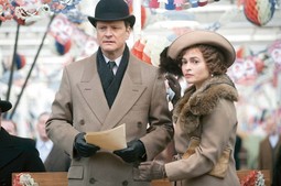 NESUĐENI KRALJ
Glumac Colin Firth
glumi Georgea VI.,
koji je na britansko
prijestolje stupio
nakon abdikacije
svoga brata Edwarda
VIII., a Helena Bonham
Carter njegovu
suprugu Elizabeth