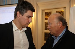 PREDSJEDNIK SDP-a Zoran Milanović sa Slavkom Linićem, koji se
spominje u obavještajnom
izvješću