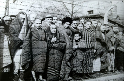 Preživjeli iz logora kojeg je oslobodila Crvena Armija