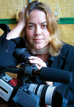 MARINA ZENOVICH autorica je dokumentarca koji je izazvao oduševljenje publike i kritike na festivalu Sundance u SAD-u