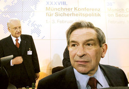Paul Wolfowitz(desno) zamjenik američkog ministra obrane