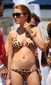 Lindsay Lohan na proslavi rođendana u bikiniju