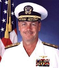 Admiral Steven Kunkle smijenjen je zbog "neprihvatljivih odnosa" s pomorskom časnicom