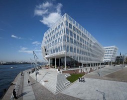 Primjeri uspješne  
revitalizacije industrijske arhitekture u svijetu :projekt HafenCity u Hamburgu 