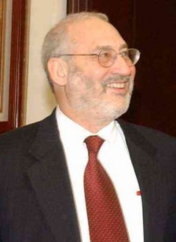 Joseph Stiglitz (Wikipedia)