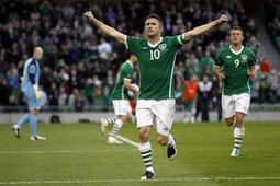 Robbie Keane slavi pogodak (Reuters)