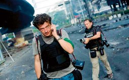 Damir Šagolj već nekoliko godina živi u Bangkoku, gdje je šef Reutersove fotoreporterske ekipe za jugoistočnu Aziju 