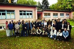 Pedesetak roditelja pobunilo se protiv Ante Barišića i protestiralo zbog iracionalnih pritisaka kojima su izloženi.