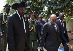 SALVA KIIR, južnosudanski predsjednik (lijevo) i sudanski predsjednik Omar Hassan al-Bashir u šetnji Jubom
