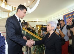 Zoran Milanović i Jadranka Kosor (Foto: Željko Lukunić/24sata/PIXSELL)