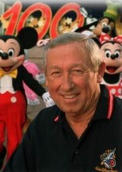 Prošlog je tjedna Uprava kompanije Walt Disney natjerala na ostavku Roya Disneya, posljednjeg člana obitelji slavnog osnivača kompanije.