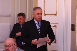 Premijer Ivo Sanader optimističan je pred susret s francuskim predsjednikom