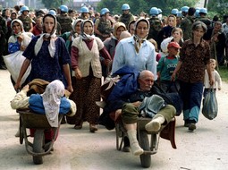 Prizor iz Srebrenice (Reuters)