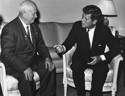 Nikita Hruščov i John  F. Kennedy (Foto: Wikipedia)