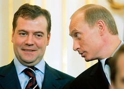 GLOBALNI IGRAČI Ruski predsjednik Vladimir Putin (desno) i njegov potencijalni nasljednik Dmitrij Medvedev, šef NO Gazproma: zbog plina među najmoćnijm ljudima svijeta