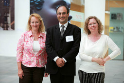 Kamal Chémali sa suprugom Anne (lijevo) i Verom Brandes