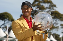 Tiger Woods nakon što je osvojio Australian Masters