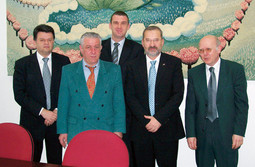 Thomas Hansa and Mladen Bajić with Josef Mahra, Lazo Pajić and Dubravko Palijaš