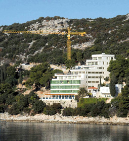 GRADSKI VIJEĆNIK Milo Hrnić kaže da je investitor za hotel More na sumnjiv način ishodio potrebne dozvole