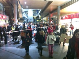 Putnici su odmah evakuirani (Reuters)